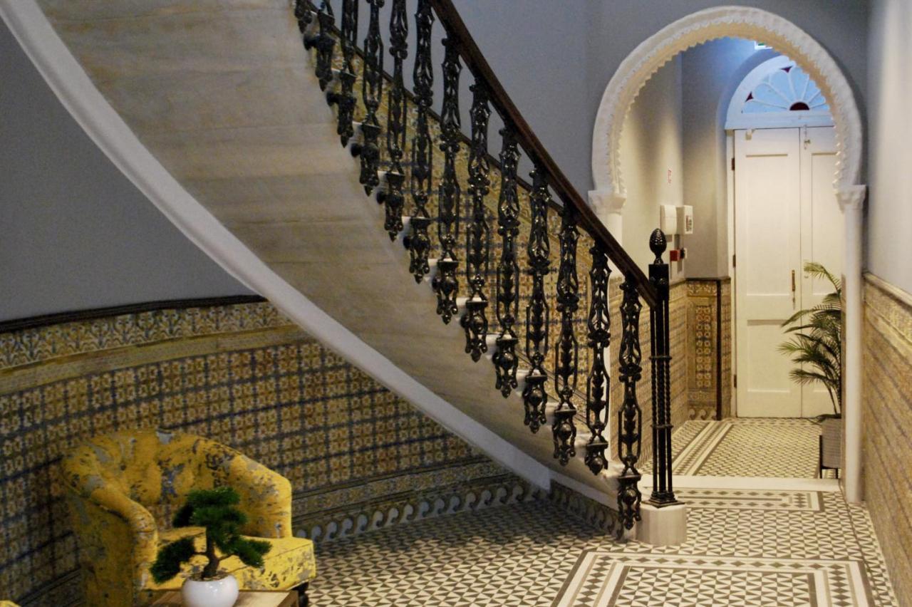 Master Penthouse Double Room Ensuite With Private Terrace - Grand Central House Gibraltar Luaran gambar